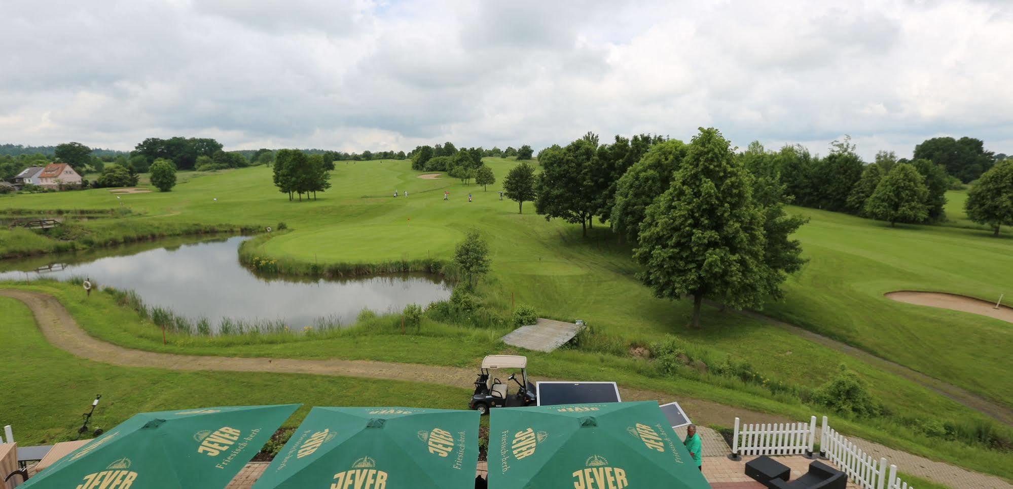 Apartments Golfpark Schlossgut Sickendorf Lauterbach Екстериор снимка